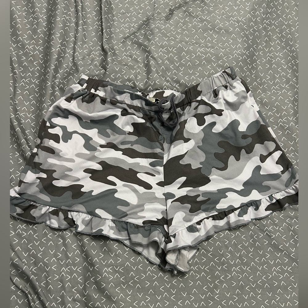 Cute shorts size medium